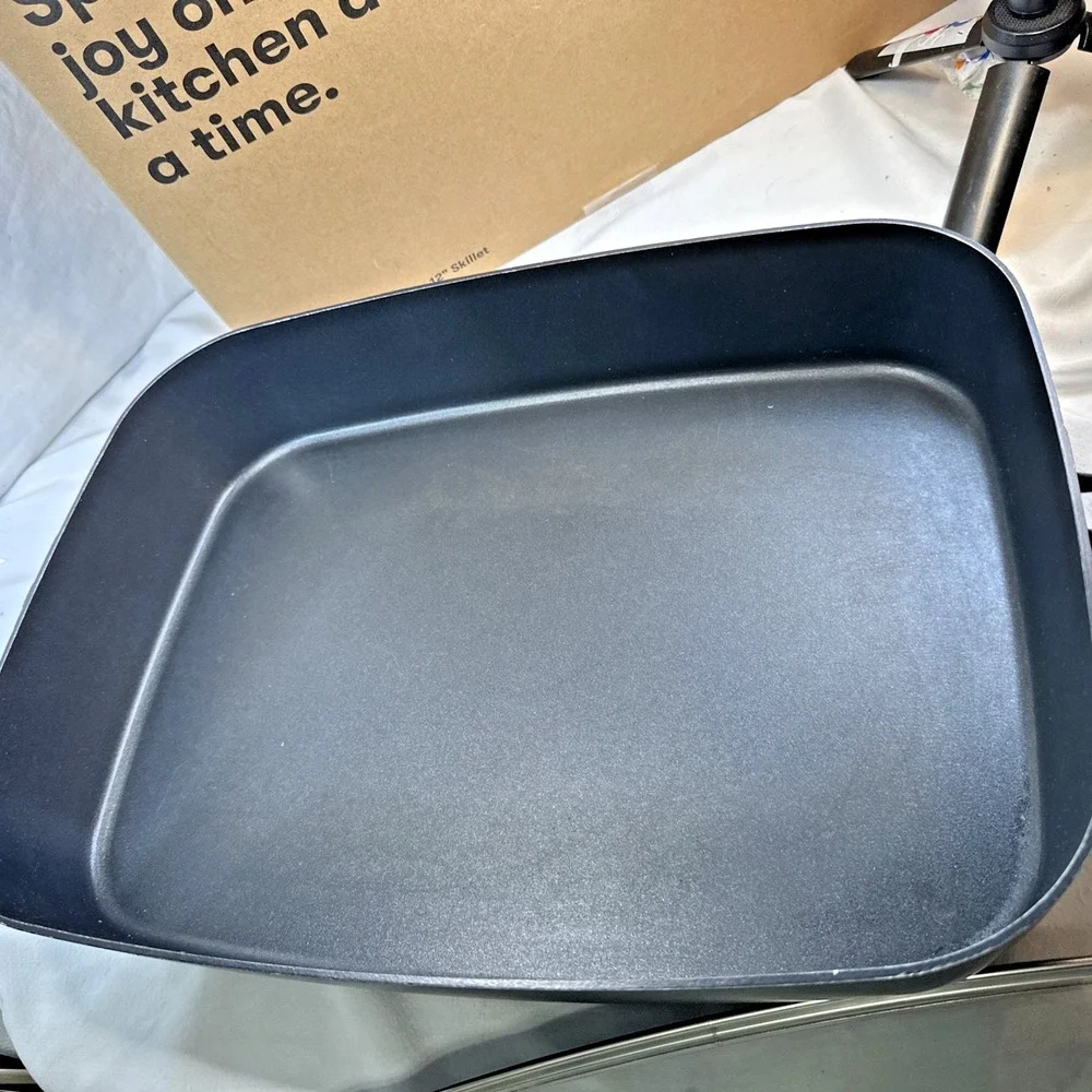 Bella Presto Foldaway Electric Skillet Copper Titanium 12 X 12 Orig box EUC